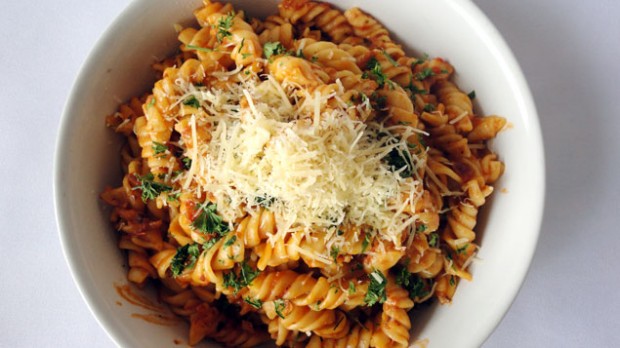 Fusilli com molho de tomate: não tem erro (Foto: divulgação)